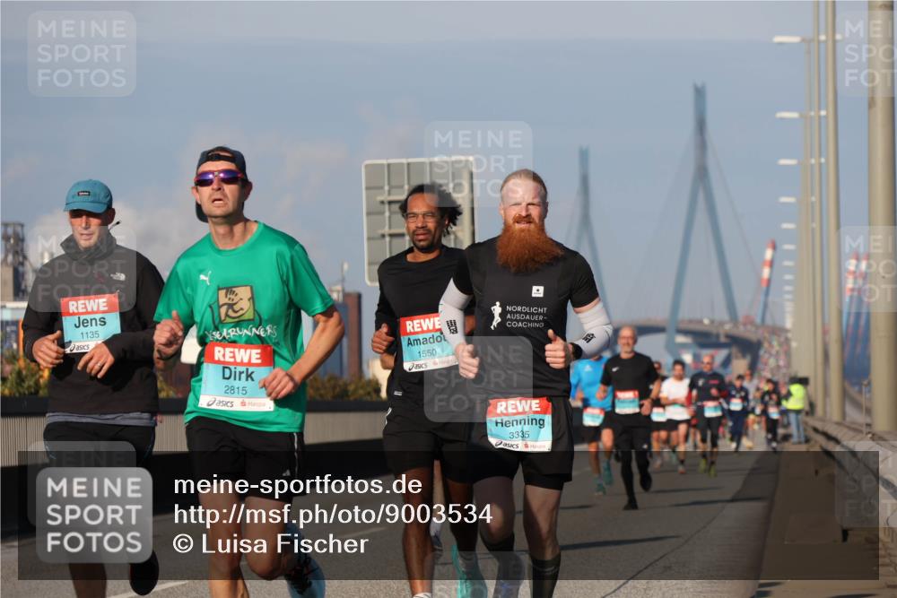 03.10.2025 - Köhlbrandbrückenlauf Luisa Fischer http://msf.ph/oto/9003534 03.10.2025 10:45:20 Position 3 1135, 2815, 1550, 3335 meine-sportfotos.de