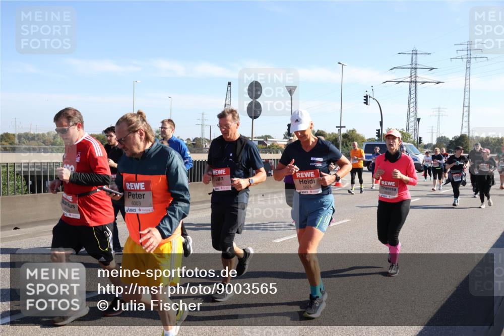 03.10.2025 - Köhlbrandbrückenlauf Julia Fischer http://msf.ph/oto/9003565 03.10.2025 12:22:36 Position 3 6004, 6003, 5625, 5624 meine-sportfotos.de
