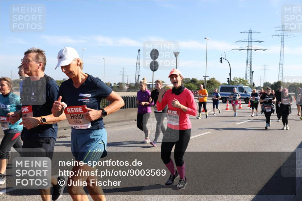 03.10.2025 - Köhlbrandbrückenlauf Julia Fischer http://msf.ph/oto/9003569 03.10.2025 12:22:36 Position 3 5624, 5157 meine-sportfotos.de