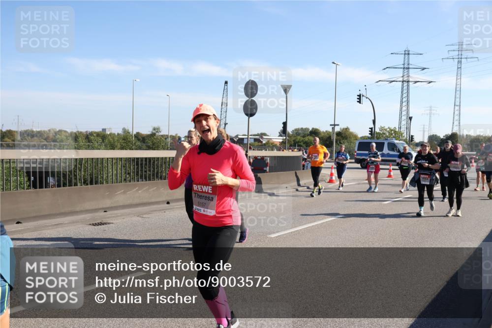 03.10.2025 - Köhlbrandbrückenlauf Julia Fischer http://msf.ph/oto/9003572 03.10.2025 12:22:37 Position 3 5157 meine-sportfotos.de