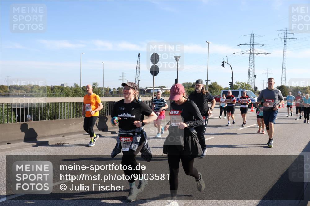 03.10.2025 - Köhlbrandbrückenlauf Julia Fischer http://msf.ph/oto/9003581 03.10.2025 12:22:40 Position 3 2025, 536, 6734 meine-sportfotos.de