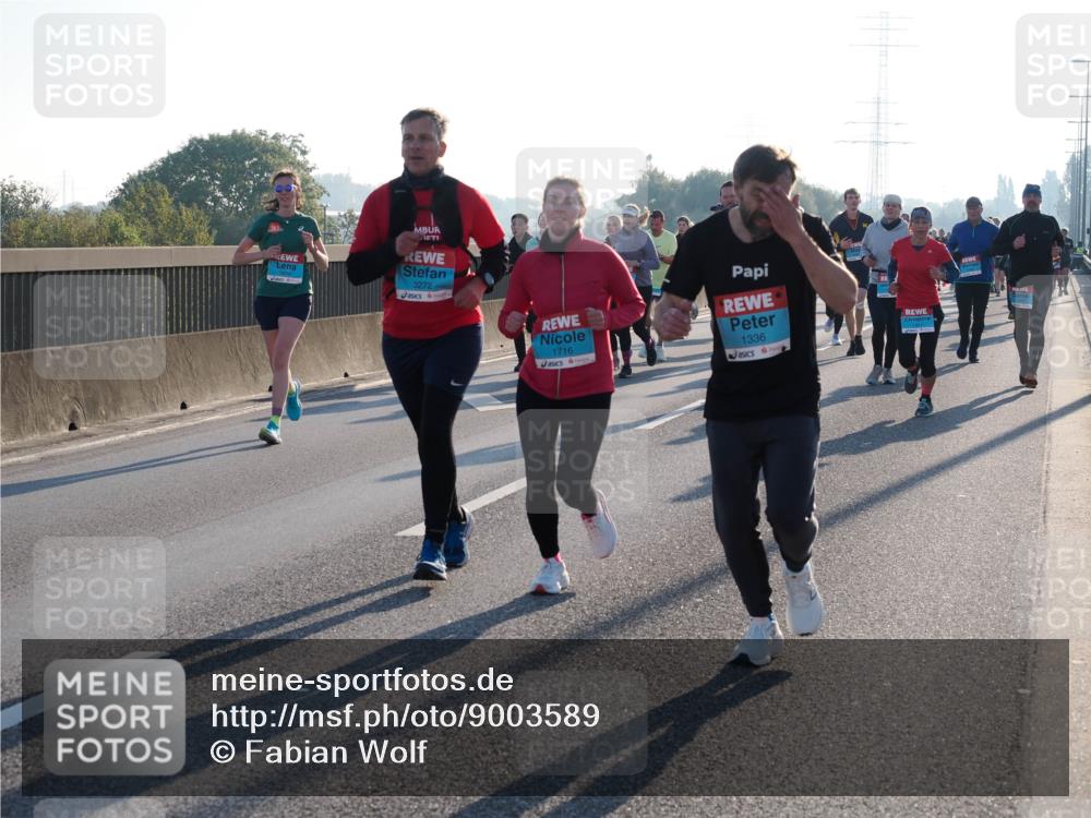 03.10.2025 - Köhlbrandbrückenlauf Fabian Wolf http://msf.ph/oto/9003589 03.10.2025 09:18:23 Position 3 3272, 1716, 1336 meine-sportfotos.de