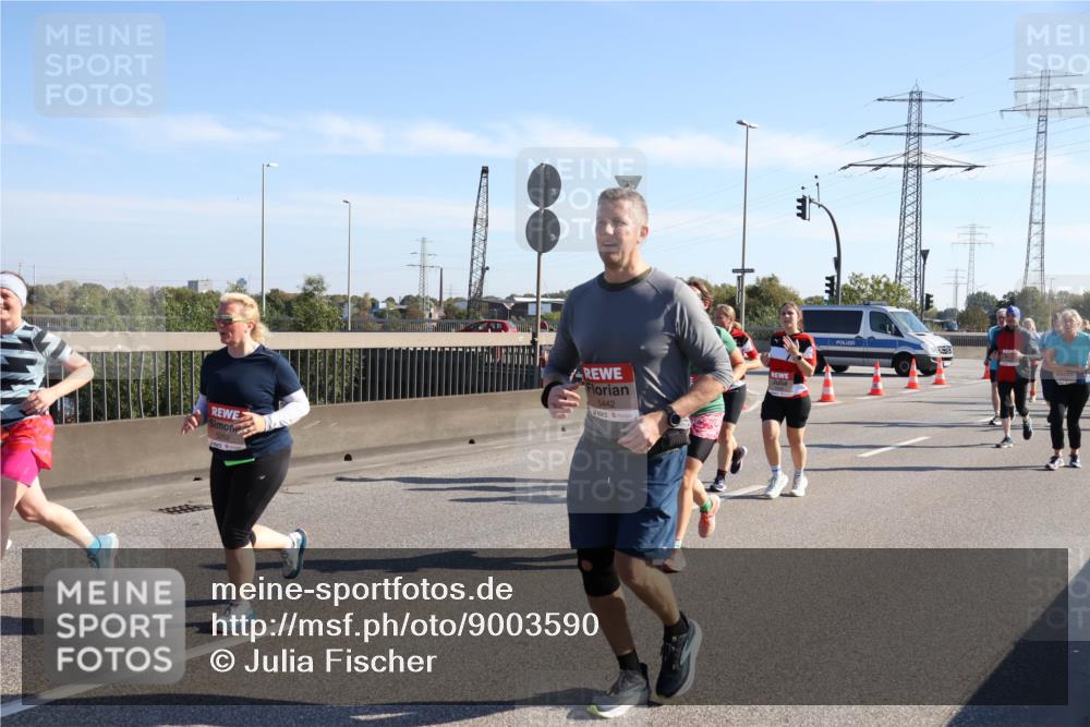 03.10.2025 - Köhlbrandbrückenlauf Julia Fischer http://msf.ph/oto/9003590 03.10.2025 12:22:42 Position 3 5442 meine-sportfotos.de