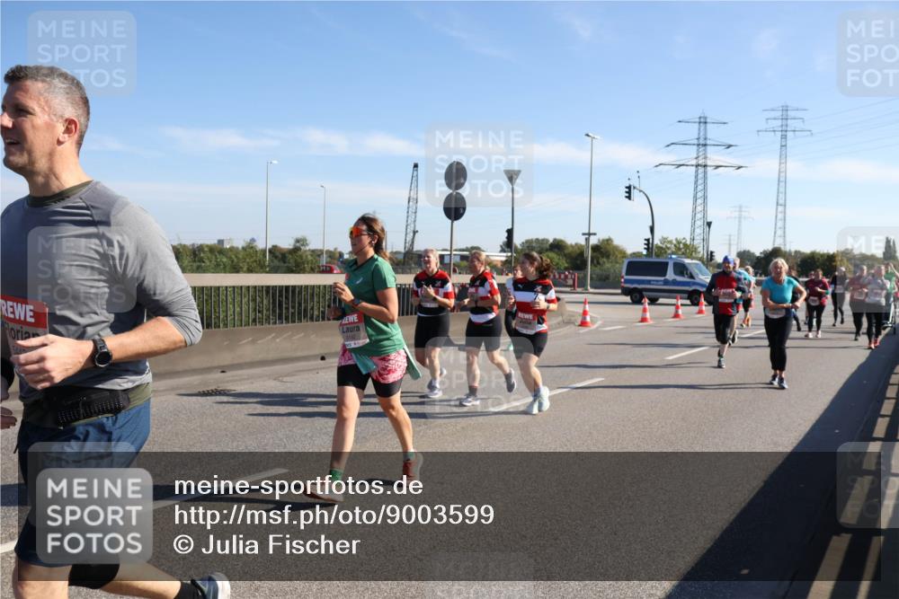 03.10.2025 - Köhlbrandbrückenlauf Julia Fischer http://msf.ph/oto/9003599 03.10.2025 12:22:43 Position 3 5142 meine-sportfotos.de
