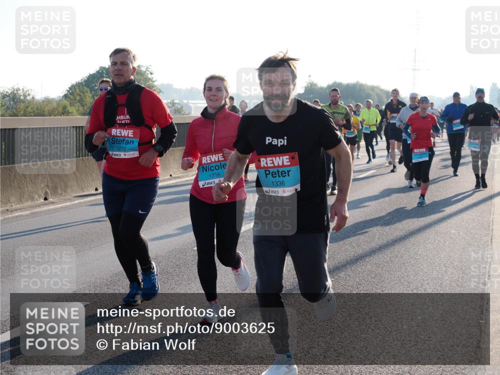 03.10.2025 - Köhlbrandbrückenlauf Fabian Wolf http://msf.ph/oto/9003625 03.10.2025 09:18:23 Position 3 3272, 1716, 1336 meine-sportfotos.de