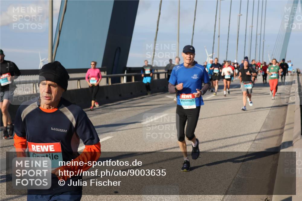 03.10.2025 - Köhlbrandbrückenlauf Julia Fischer http://msf.ph/oto/9003635 03.10.2025 09:46:23 Position 2 2805, 3261 meine-sportfotos.de