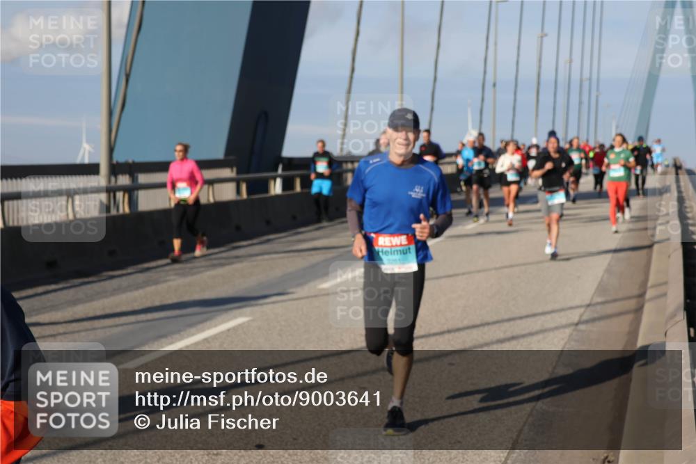 03.10.2025 - Köhlbrandbrückenlauf Julia Fischer http://msf.ph/oto/9003641 03.10.2025 09:46:23 Position 2  meine-sportfotos.de