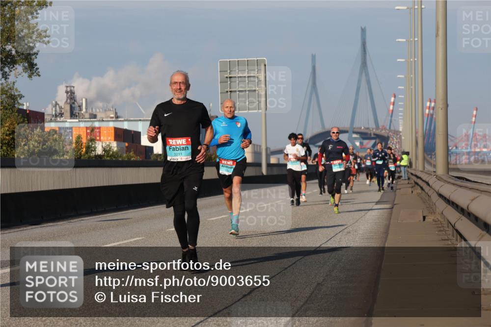 03.10.2025 - Köhlbrandbrückenlauf Luisa Fischer http://msf.ph/oto/9003655 03.10.2025 10:45:28 Position 3 3211, 1094 meine-sportfotos.de