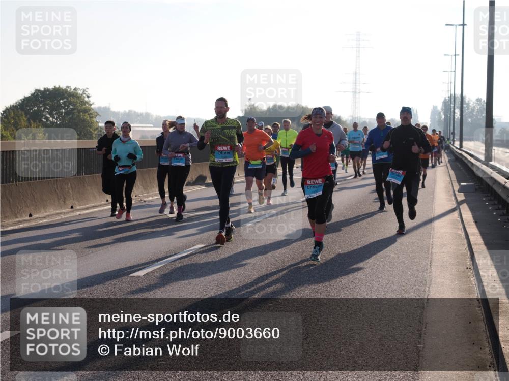 03.10.2025 - Köhlbrandbrückenlauf Fabian Wolf http://msf.ph/oto/9003660 03.10.2025 09:18:25 Position 3 1461 meine-sportfotos.de