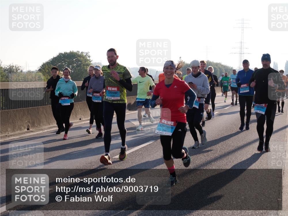 03.10.2025 - Köhlbrandbrückenlauf Fabian Wolf http://msf.ph/oto/9003719 03.10.2025 09:18:26 Position 3 1520, 1461, 1876 meine-sportfotos.de