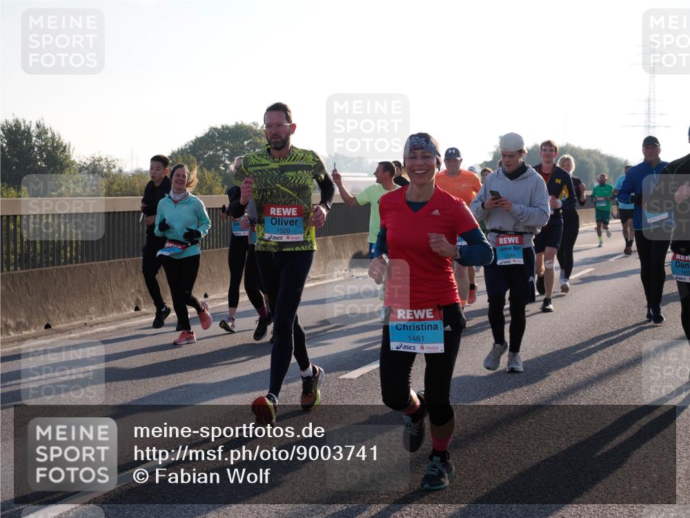 03.10.2025 - Köhlbrandbrückenlauf Fabian Wolf http://msf.ph/oto/9003741 03.10.2025 09:18:26 Position 3 1520, 1461, 1544, 1876 meine-sportfotos.de