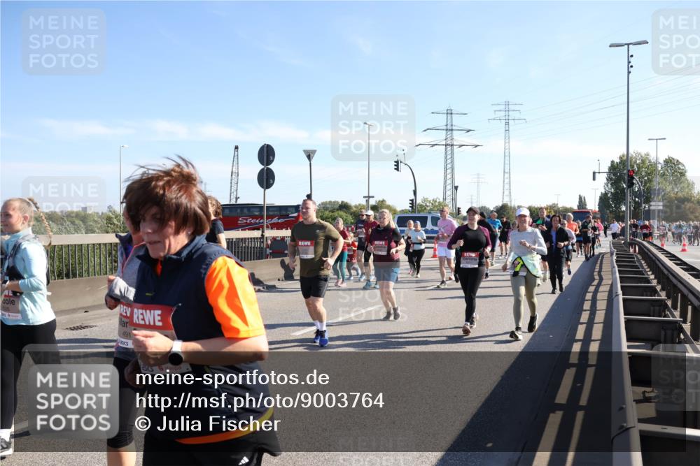 03.10.2025 - Köhlbrandbrückenlauf Julia Fischer http://msf.ph/oto/9003764 03.10.2025 12:23:04 Position 3 491 meine-sportfotos.de