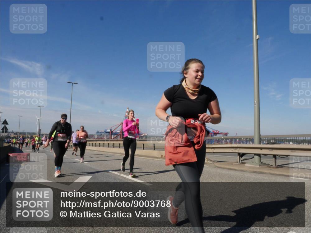 03.10.2025 - Köhlbrandbrückenlauf Matties Gatica Varas http://msf.ph/oto/9003768 03.10.2025 12:57:25 Position 2  meine-sportfotos.de