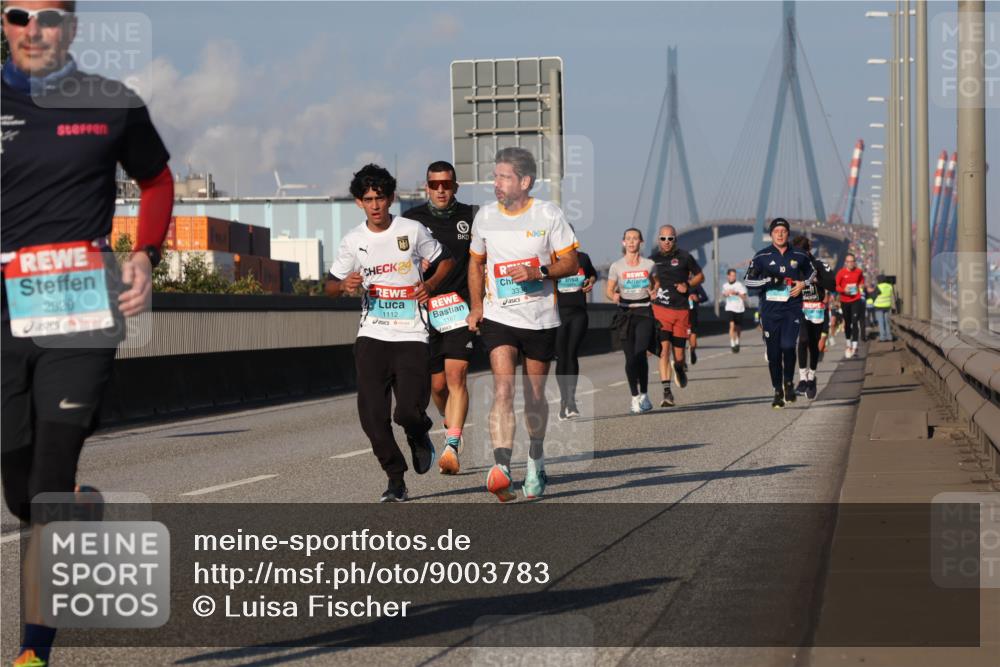 03.10.2025 - Köhlbrandbrückenlauf Luisa Fischer http://msf.ph/oto/9003783 03.10.2025 10:45:35 Position 3 2820, 24, 1112, 333 meine-sportfotos.de