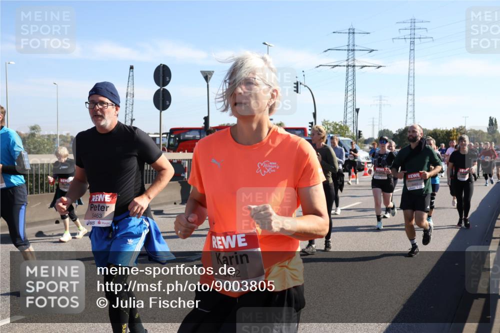03.10.2025 - Köhlbrandbrückenlauf Julia Fischer http://msf.ph/oto/9003805 03.10.2025 12:23:11 Position 3 5463, 5462, 6443 meine-sportfotos.de