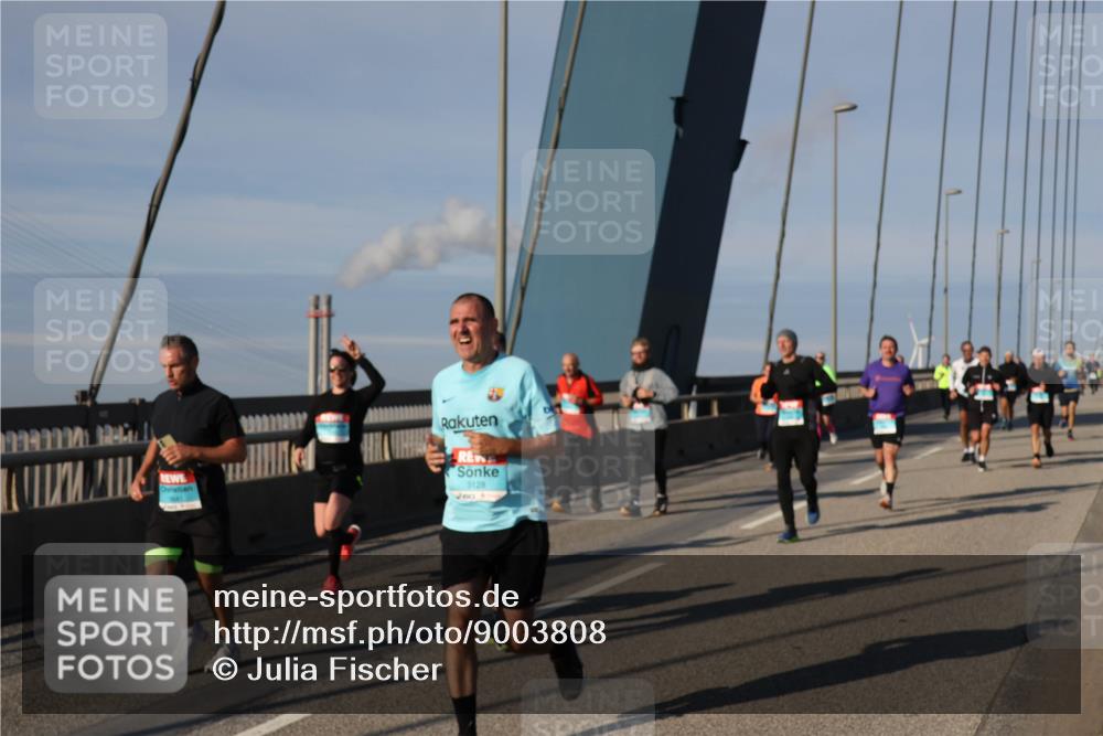 03.10.2025 - Köhlbrandbrückenlauf Julia Fischer http://msf.ph/oto/9003808 03.10.2025 09:46:51 Position 2 3128 meine-sportfotos.de
