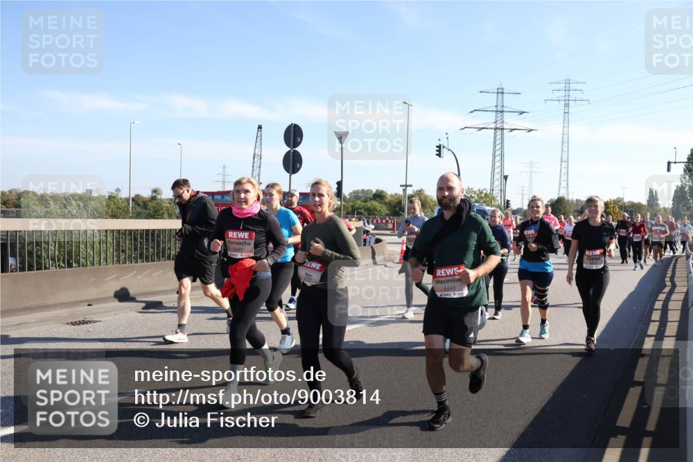 03.10.2025 - Köhlbrandbrückenlauf Julia Fischer http://msf.ph/oto/9003814 03.10.2025 12:23:12 Position 3  meine-sportfotos.de