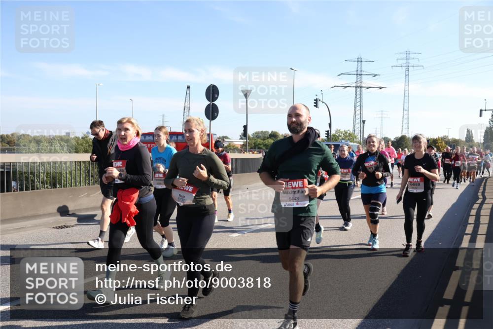03.10.2025 - Köhlbrandbrückenlauf Julia Fischer http://msf.ph/oto/9003818 03.10.2025 12:23:13 Position 3 6731, 6443 meine-sportfotos.de
