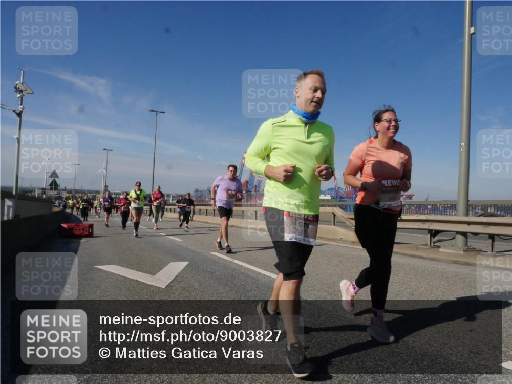 03.10.2025 - Köhlbrandbrückenlauf Matties Gatica Varas http://msf.ph/oto/9003827 03.10.2025 12:57:29 Position 2 628, 5354, 118 meine-sportfotos.de
