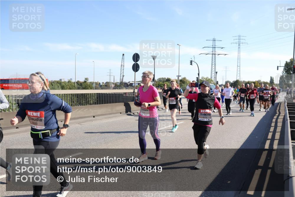 03.10.2025 - Köhlbrandbrückenlauf Julia Fischer http://msf.ph/oto/9003849 03.10.2025 12:23:15 Position 3 5620, 5633 meine-sportfotos.de