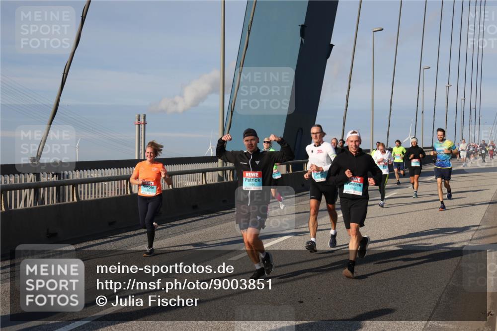 03.10.2025 - Köhlbrandbrückenlauf Julia Fischer http://msf.ph/oto/9003851 03.10.2025 09:46:56 Position 2 1886, 1764 meine-sportfotos.de