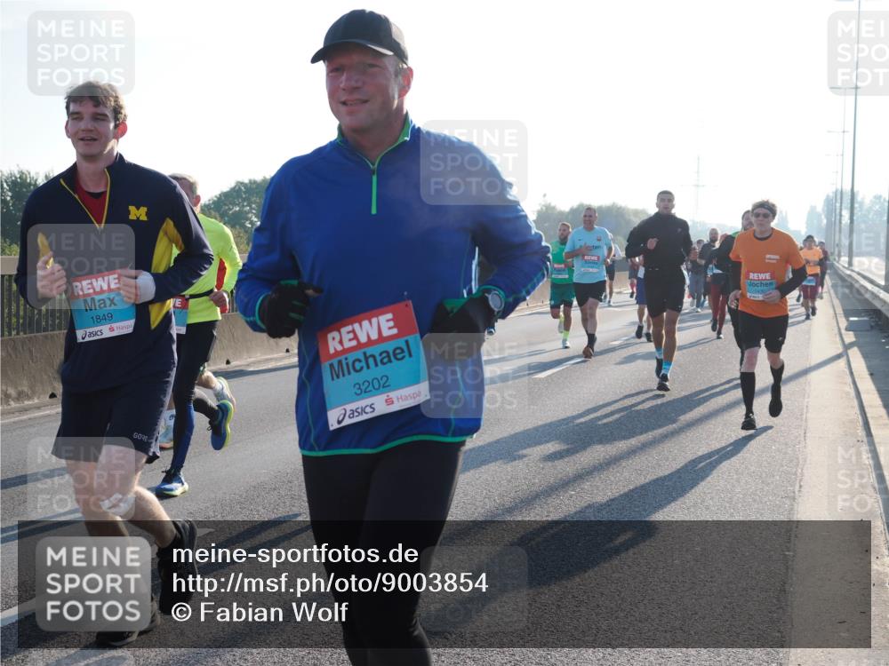 03.10.2025 - Köhlbrandbrückenlauf Fabian Wolf http://msf.ph/oto/9003854 03.10.2025 09:18:30 Position 3 1849, 3202 meine-sportfotos.de