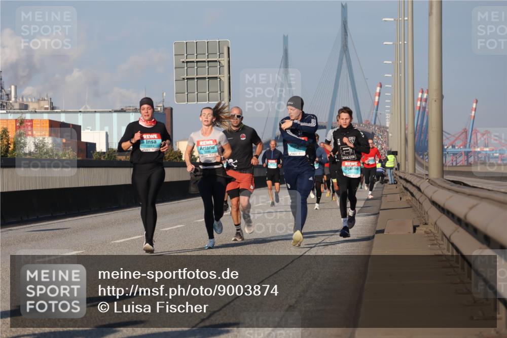 03.10.2025 - Köhlbrandbrückenlauf Luisa Fischer http://msf.ph/oto/9003874 03.10.2025 10:45:39 Position 3 1114, 3246, 2760 meine-sportfotos.de