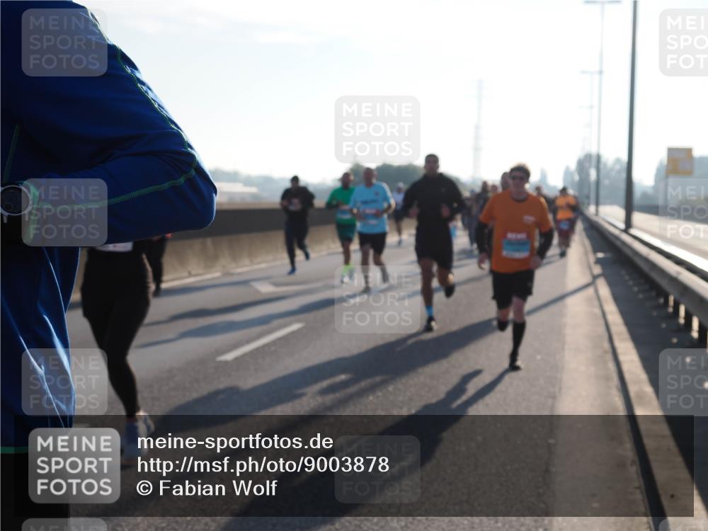 03.10.2025 - Köhlbrandbrückenlauf Fabian Wolf http://msf.ph/oto/9003878 03.10.2025 09:18:31 Position 3  meine-sportfotos.de