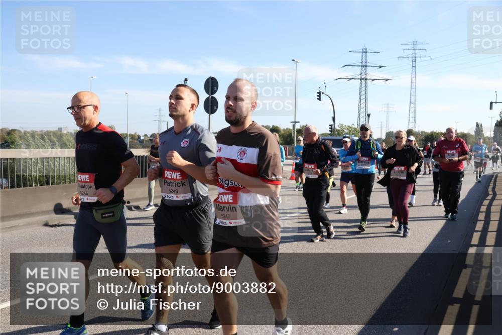 03.10.2025 - Köhlbrandbrückenlauf Julia Fischer http://msf.ph/oto/9003882 03.10.2025 12:23:21 Position 3 5246, 8, 5248, 5247 meine-sportfotos.de