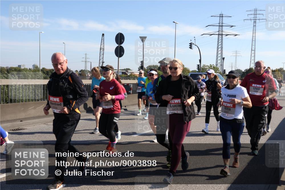 03.10.2025 - Köhlbrandbrückenlauf Julia Fischer http://msf.ph/oto/9003898 03.10.2025 12:23:23 Position 3 5759, 5415, 5584, 5337 meine-sportfotos.de