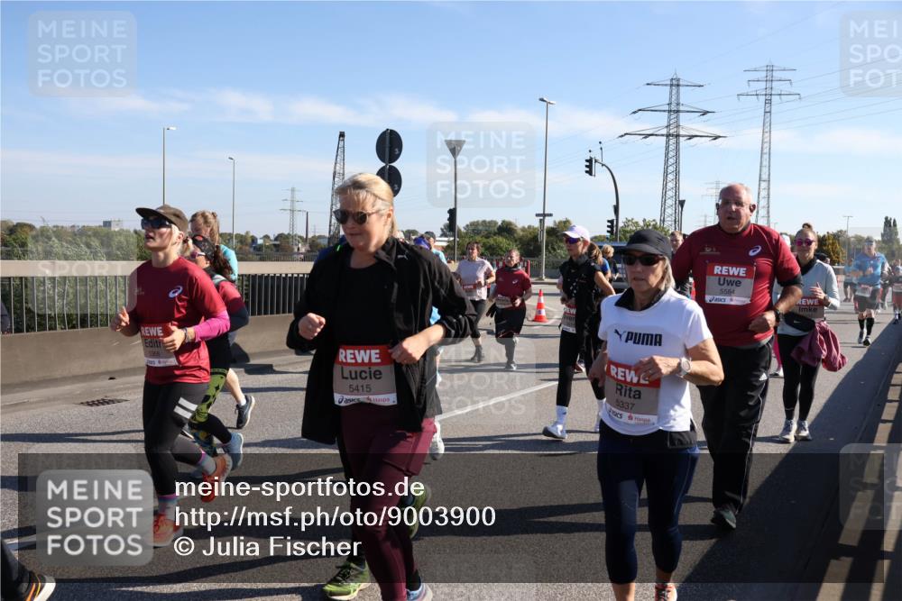 03.10.2025 - Köhlbrandbrückenlauf Julia Fischer http://msf.ph/oto/9003900 03.10.2025 12:23:24 Position 3 5368, 5415, 5337, 5584 meine-sportfotos.de