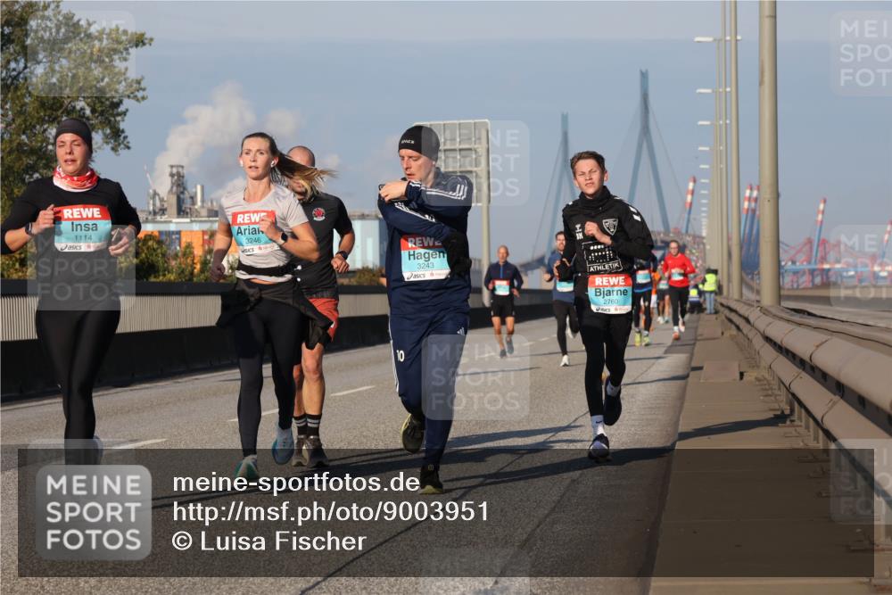 03.10.2025 - Köhlbrandbrückenlauf Luisa Fischer http://msf.ph/oto/9003951 03.10.2025 10:45:42 Position 3 1114, 3246, 3243, 2000, 10, 2760 meine-sportfotos.de