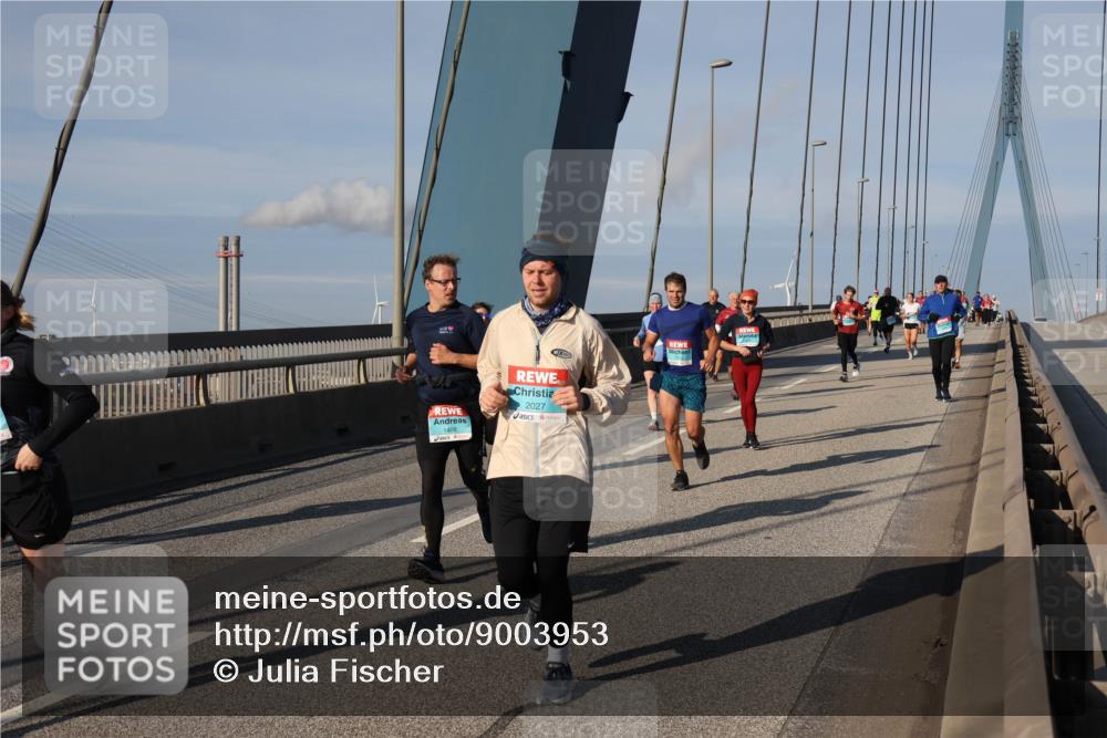03.10.2025 - Köhlbrandbrückenlauf Julia Fischer http://msf.ph/oto/9003953 03.10.2025 09:47:14 Position 2 2027, 1408 meine-sportfotos.de