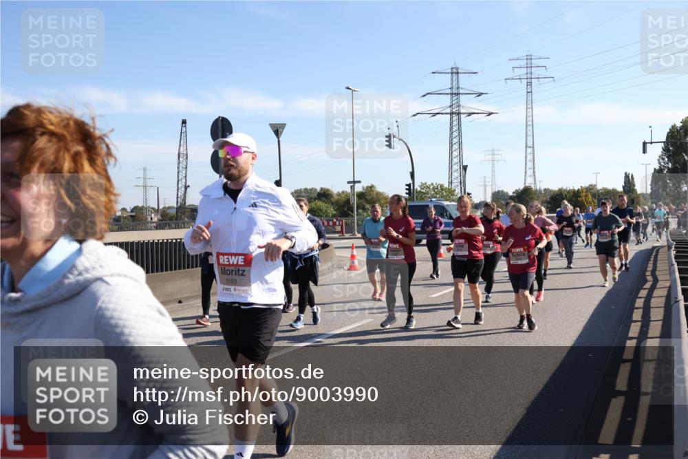 03.10.2025 - Köhlbrandbrückenlauf Julia Fischer http://msf.ph/oto/9003990 03.10.2025 12:23:36 Position 3 5193 meine-sportfotos.de