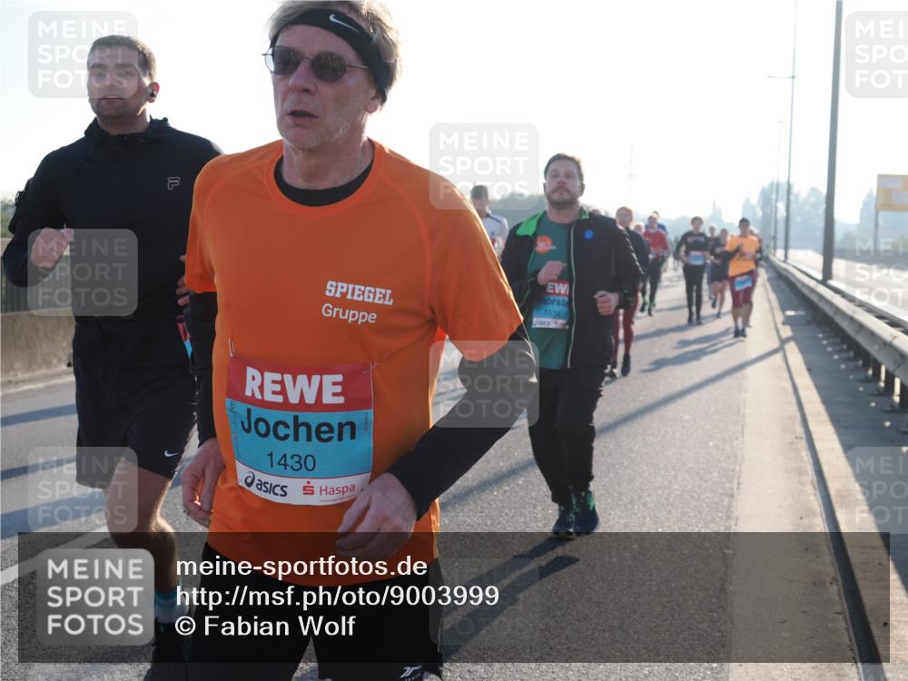 03.10.2025 - Köhlbrandbrückenlauf Fabian Wolf http://msf.ph/oto/9003999 03.10.2025 09:18:33 Position 3 03, 1534, 1430 meine-sportfotos.de