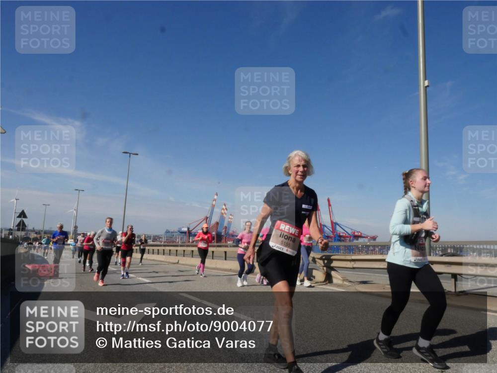 03.10.2025 - Köhlbrandbrückenlauf Matties Gatica Varas http://msf.ph/oto/9004077 03.10.2025 12:57:49 Position 2 5155 meine-sportfotos.de