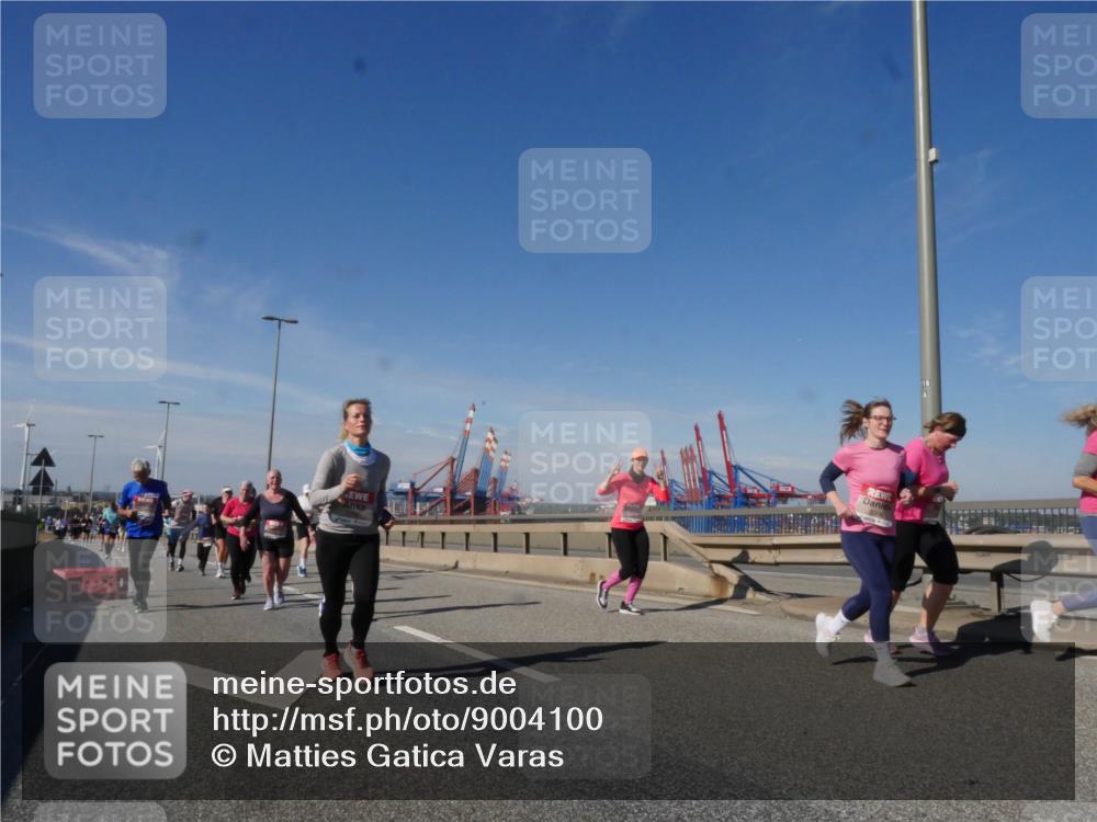 03.10.2025 - Köhlbrandbrückenlauf Matties Gatica Varas http://msf.ph/oto/9004100 03.10.2025 12:57:51 Position 2  meine-sportfotos.de