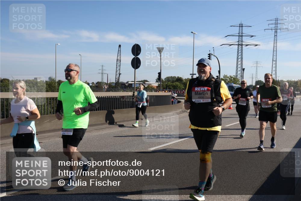 03.10.2025 - Köhlbrandbrückenlauf Julia Fischer http://msf.ph/oto/9004121 03.10.2025 12:24:02 Position 3 4906 meine-sportfotos.de