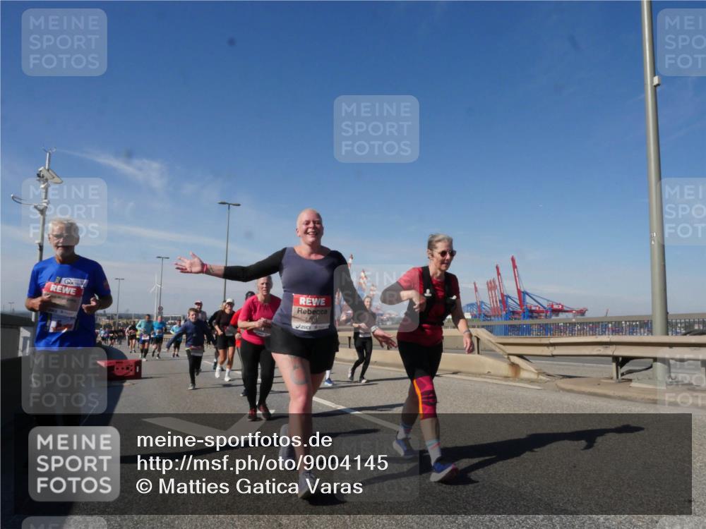 03.10.2025 - Köhlbrandbrückenlauf Matties Gatica Varas http://msf.ph/oto/9004145 03.10.2025 12:57:54 Position 2 2, 5005 meine-sportfotos.de
