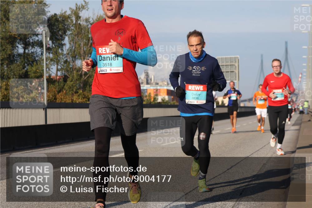 03.10.2025 - Köhlbrandbrückenlauf Luisa Fischer http://msf.ph/oto/9004177 03.10.2025 10:45:54 Position 3 3518, 50, 3836 meine-sportfotos.de