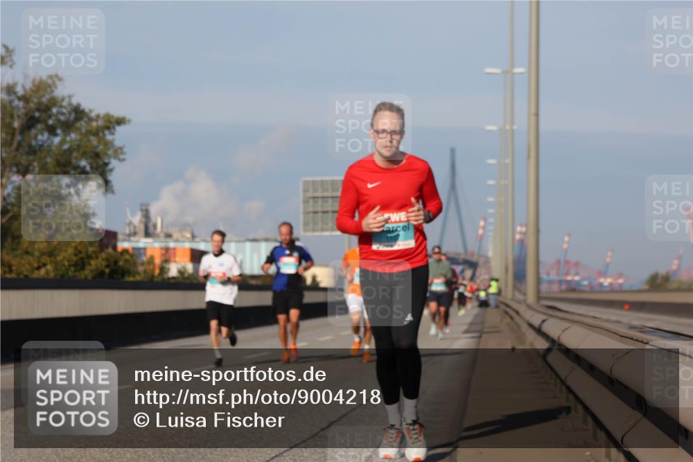 03.10.2025 - Köhlbrandbrückenlauf Luisa Fischer http://msf.ph/oto/9004218 03.10.2025 10:45:56 Position 3  meine-sportfotos.de