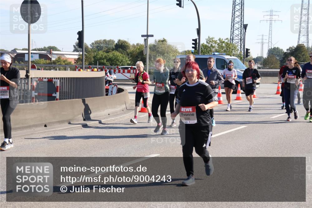 03.10.2025 - Köhlbrandbrückenlauf Julia Fischer http://msf.ph/oto/9004243 03.10.2025 12:24:33 Position 3 5600, 5335 meine-sportfotos.de