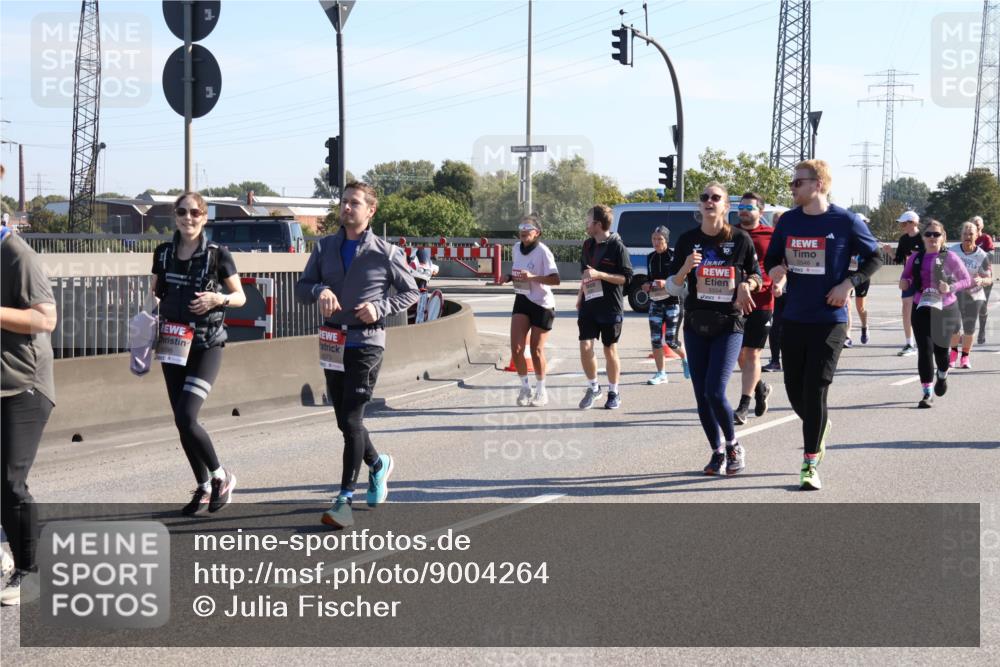03.10.2025 - Köhlbrandbrückenlauf Julia Fischer http://msf.ph/oto/9004264 03.10.2025 12:24:36 Position 3 10, 5546 meine-sportfotos.de