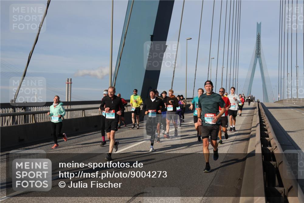 03.10.2025 - Köhlbrandbrückenlauf Julia Fischer http://msf.ph/oto/9004273 03.10.2025 09:48:09 Position 2  meine-sportfotos.de