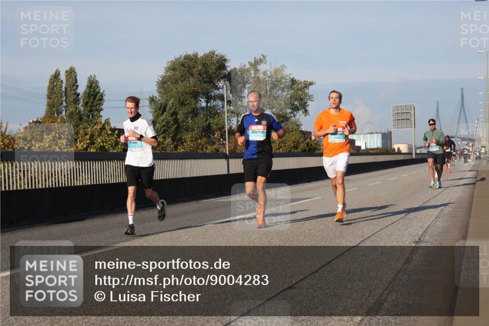 03.10.2025 - Köhlbrandbrückenlauf Luisa Fischer http://msf.ph/oto/9004283 03.10.2025 10:46:01 Position 3 1423 meine-sportfotos.de