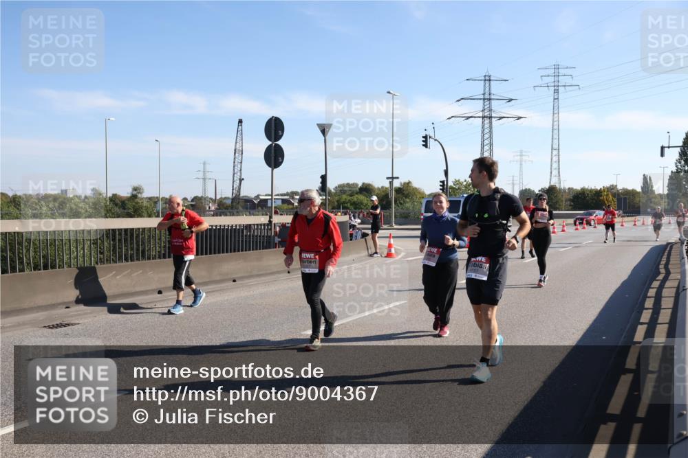 03.10.2025 - Köhlbrandbrückenlauf Julia Fischer http://msf.ph/oto/9004367 03.10.2025 12:24:56 Position 3 4157 meine-sportfotos.de