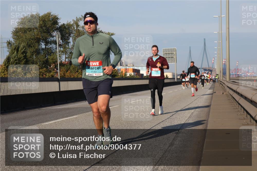 03.10.2025 - Köhlbrandbrückenlauf Luisa Fischer http://msf.ph/oto/9004377 03.10.2025 10:46:05 Position 3 1143 meine-sportfotos.de