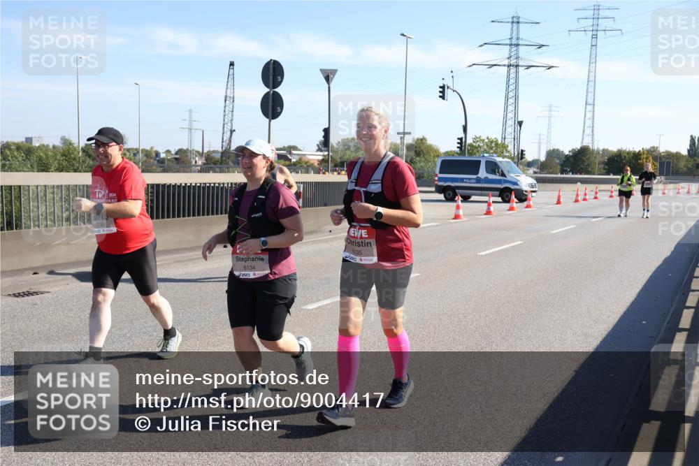 03.10.2025 - Köhlbrandbrückenlauf Julia Fischer http://msf.ph/oto/9004417 03.10.2025 12:25:10 Position 3 6134, 135 meine-sportfotos.de