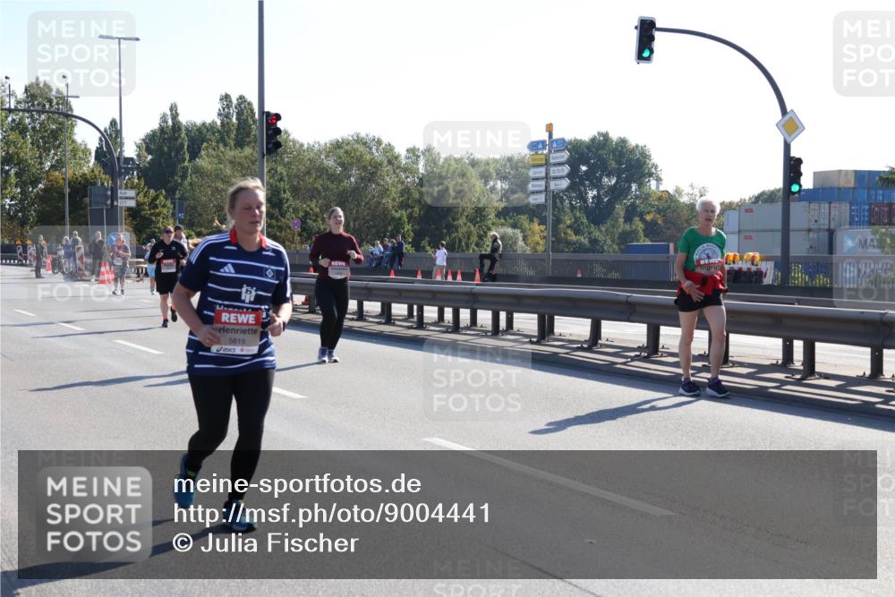 03.10.2025 - Köhlbrandbrückenlauf Julia Fischer http://msf.ph/oto/9004441 03.10.2025 12:25:46 Position 3 5819 meine-sportfotos.de