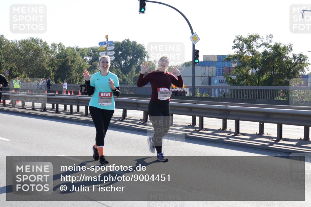 03.10.2025 - Köhlbrandbrückenlauf Julia Fischer http://msf.ph/oto/9004451 03.10.2025 12:25:49 Position 3 5499, 5559 meine-sportfotos.de
